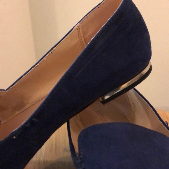 Express Loafers - Picture 4 of 4